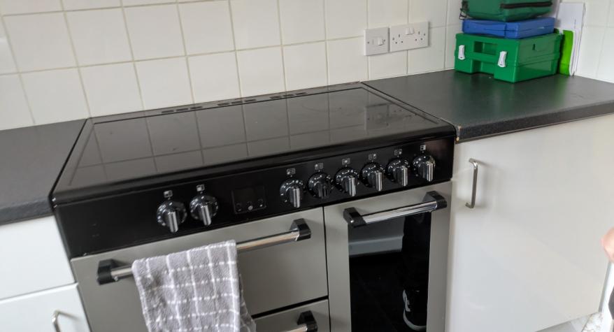 Cooker, Oven and Hob Wiring Electrician in Alton