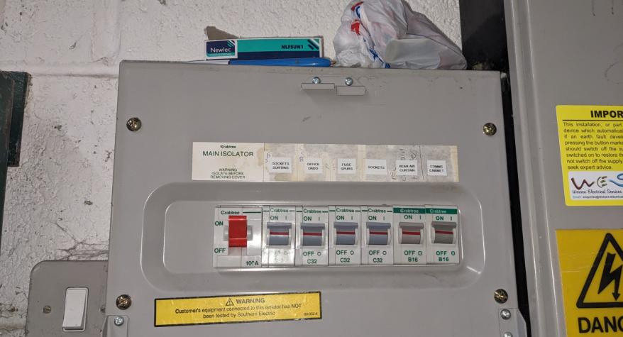  Wessex Electrical Services LTD Commercial EICR Basingstoke